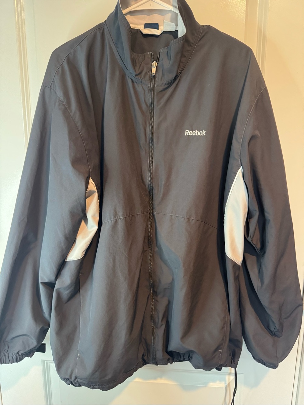 Reebok Mens Gray Windbreaker Jacket with White Accents